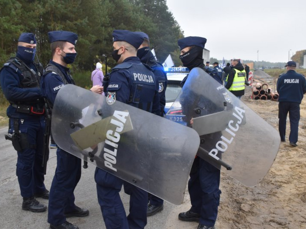 Protest w Woli Baranowskiej - interweniowała policja [zdjęcia]