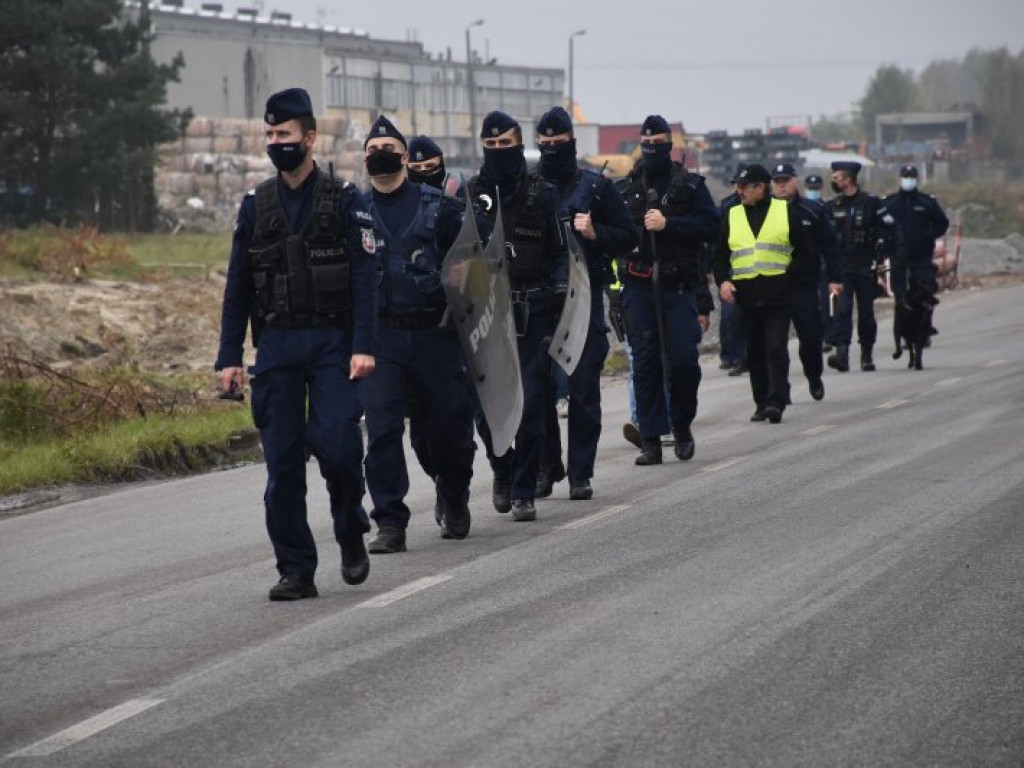 Protest w Woli Baranowskiej - interweniowała policja [zdjęcia]