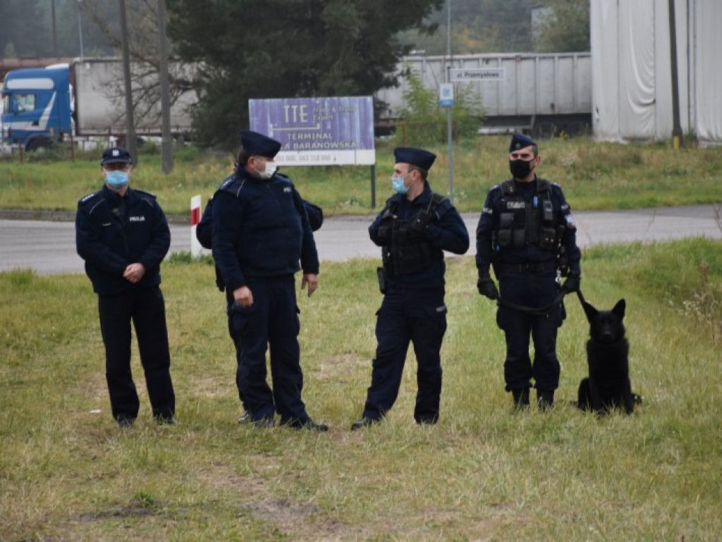 Protest w Woli Baranowskiej - interweniowała policja [zdjęcia]