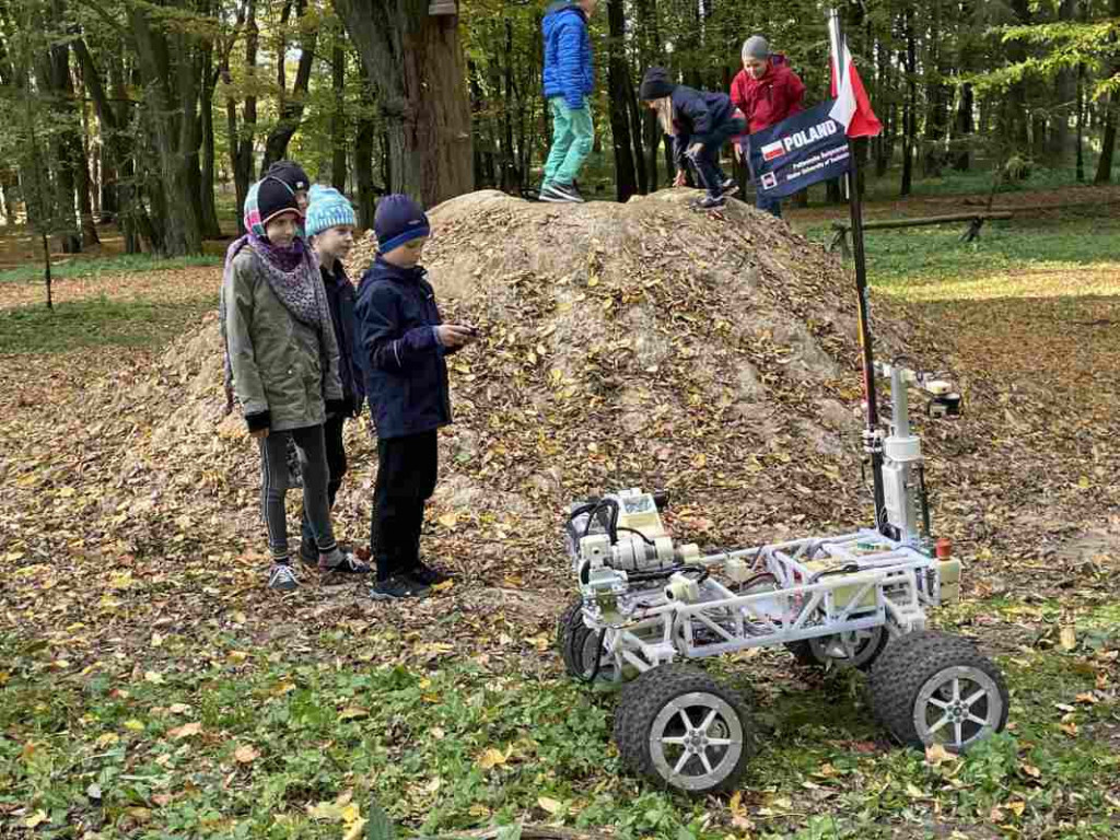 Mogli sami sterować łazikiem marsjańskim [zdjęcia]