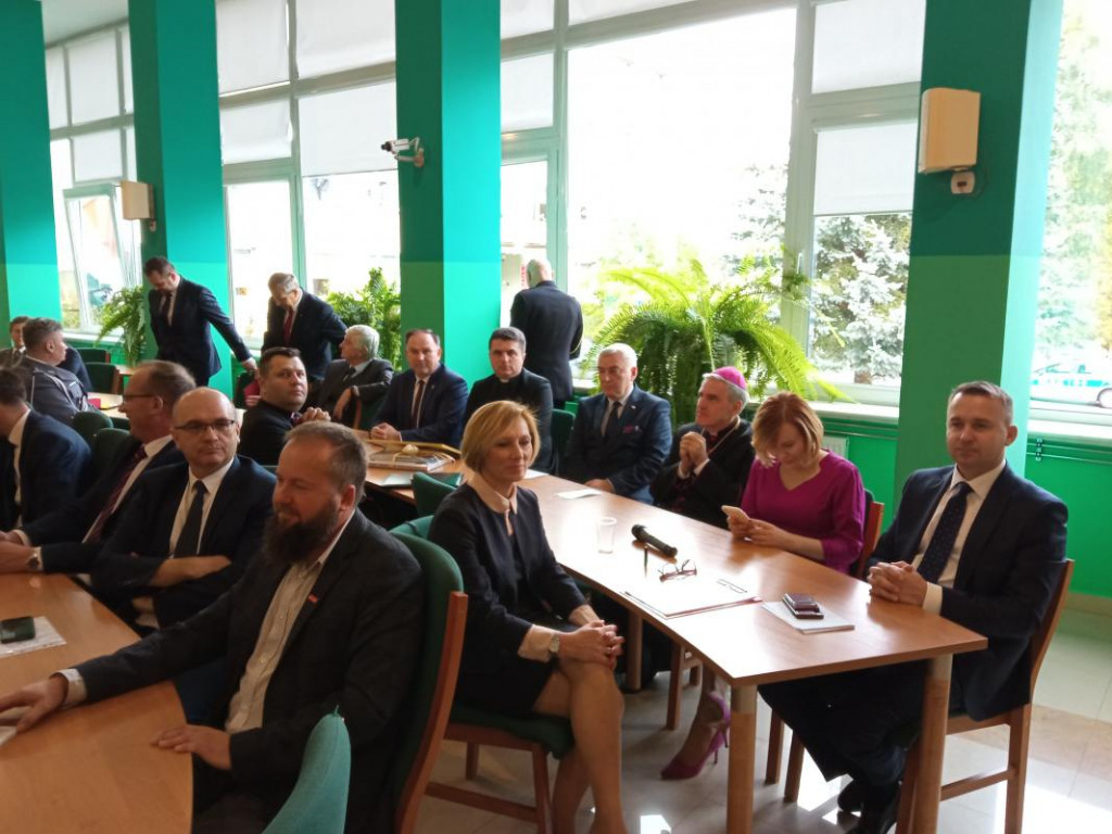 Podniosła uroczystość w Staszowie. Jan Paweł II został patronem miasta [zdjęcia]