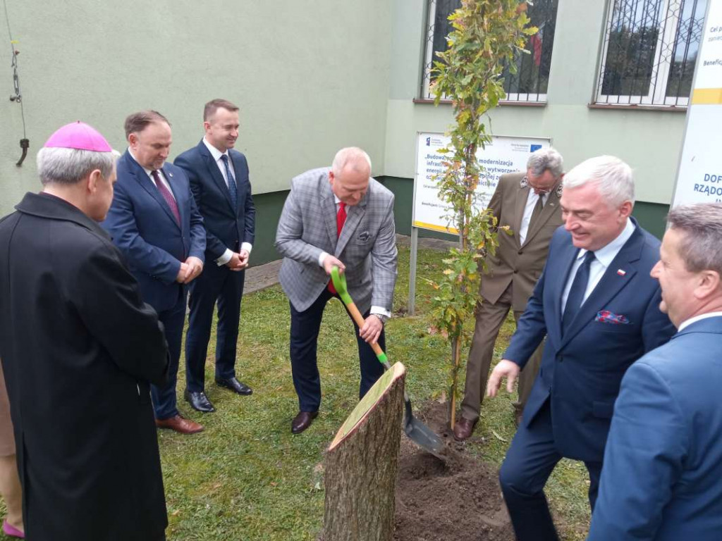 Podniosła uroczystość w Staszowie. Jan Paweł II został patronem miasta [zdjęcia]
