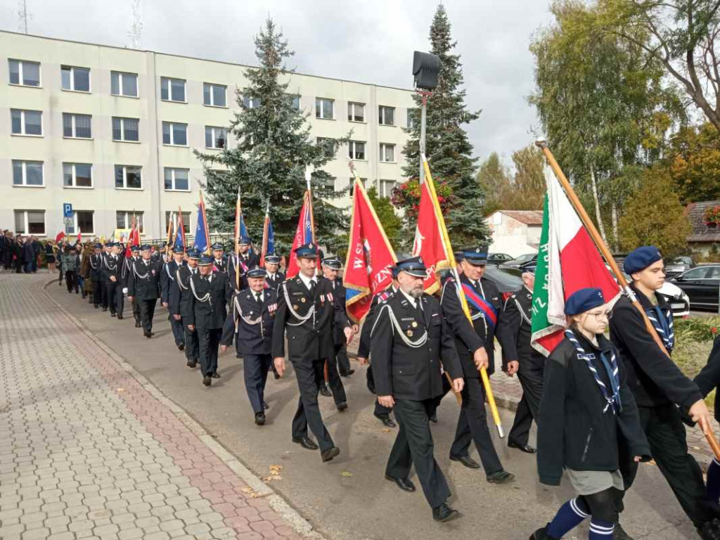 Podniosła uroczystość w Staszowie. Jan Paweł II został patronem miasta [zdjęcia]