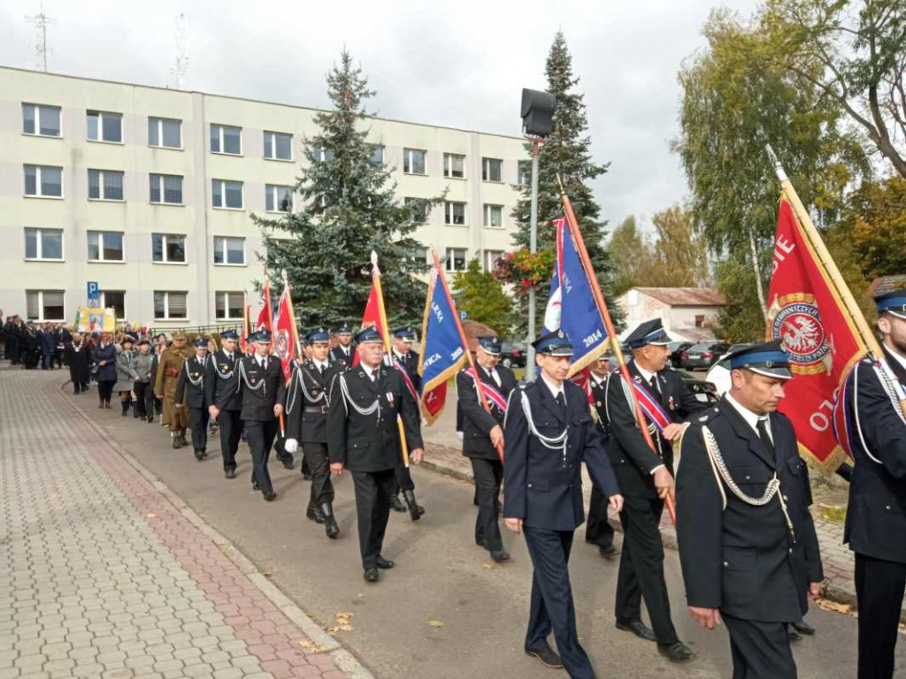 Podniosła uroczystość w Staszowie. Jan Paweł II został patronem miasta [zdjęcia]