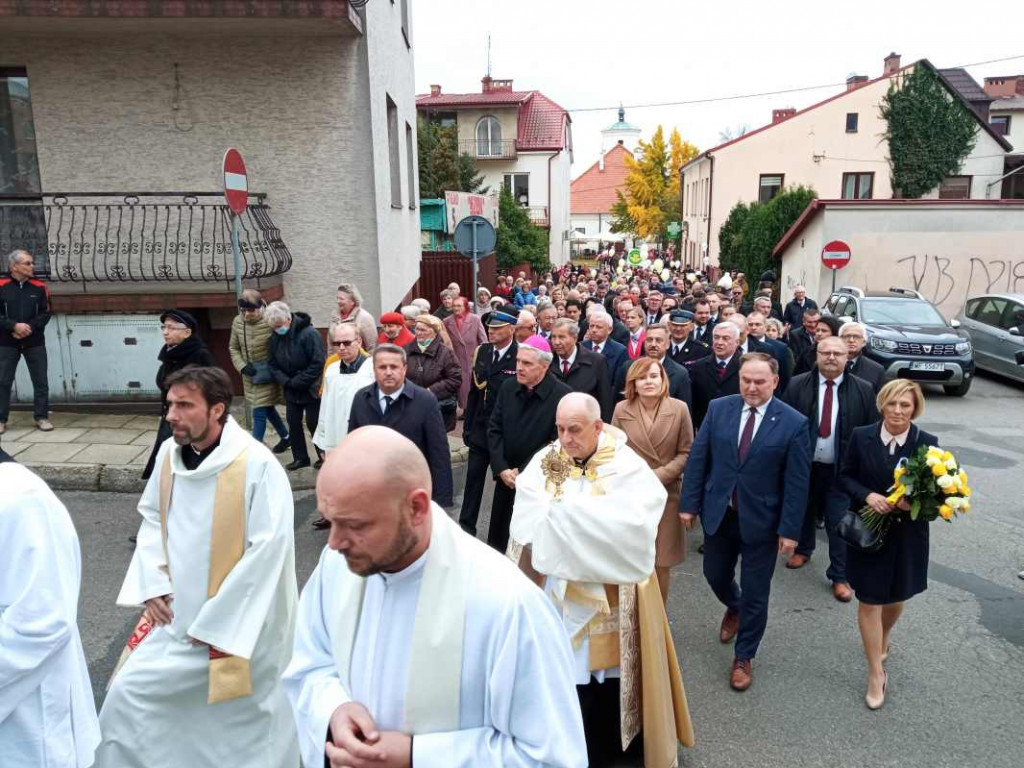 Podniosła uroczystość w Staszowie. Jan Paweł II został patronem miasta [zdjęcia]