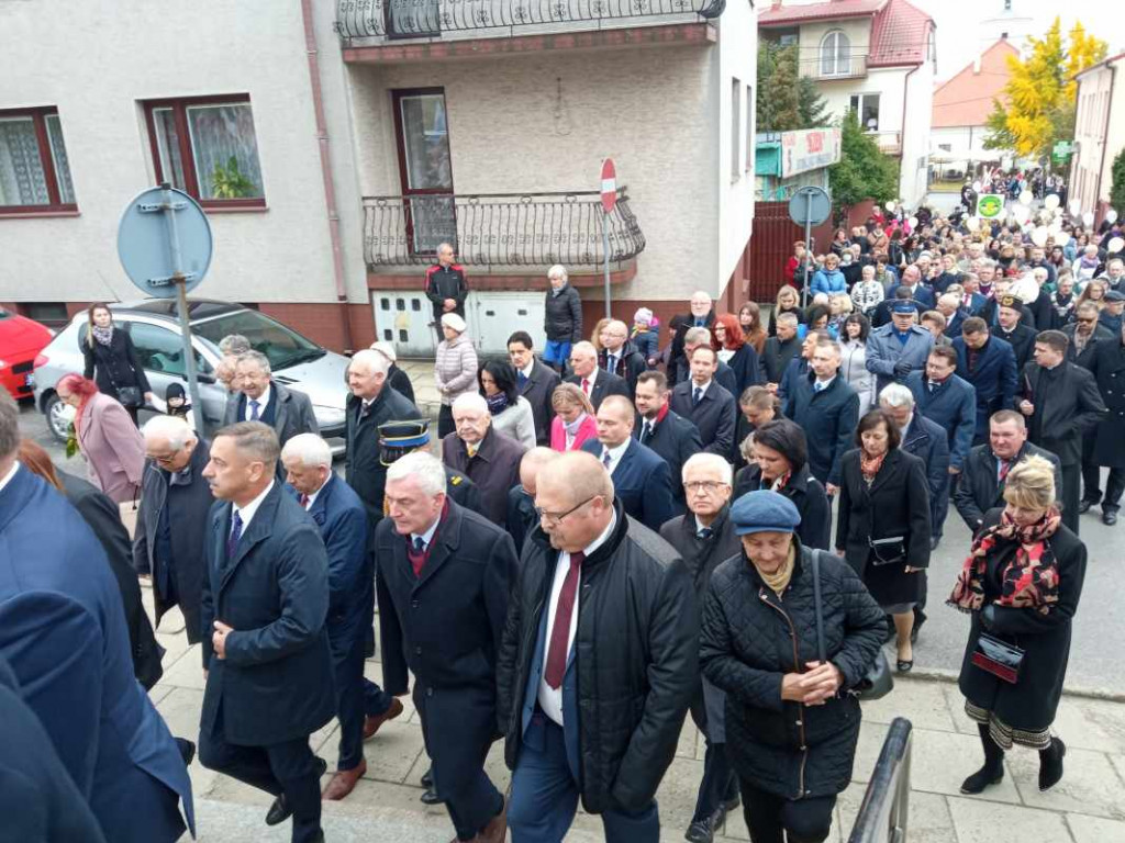 Podniosła uroczystość w Staszowie. Jan Paweł II został patronem miasta [zdjęcia]