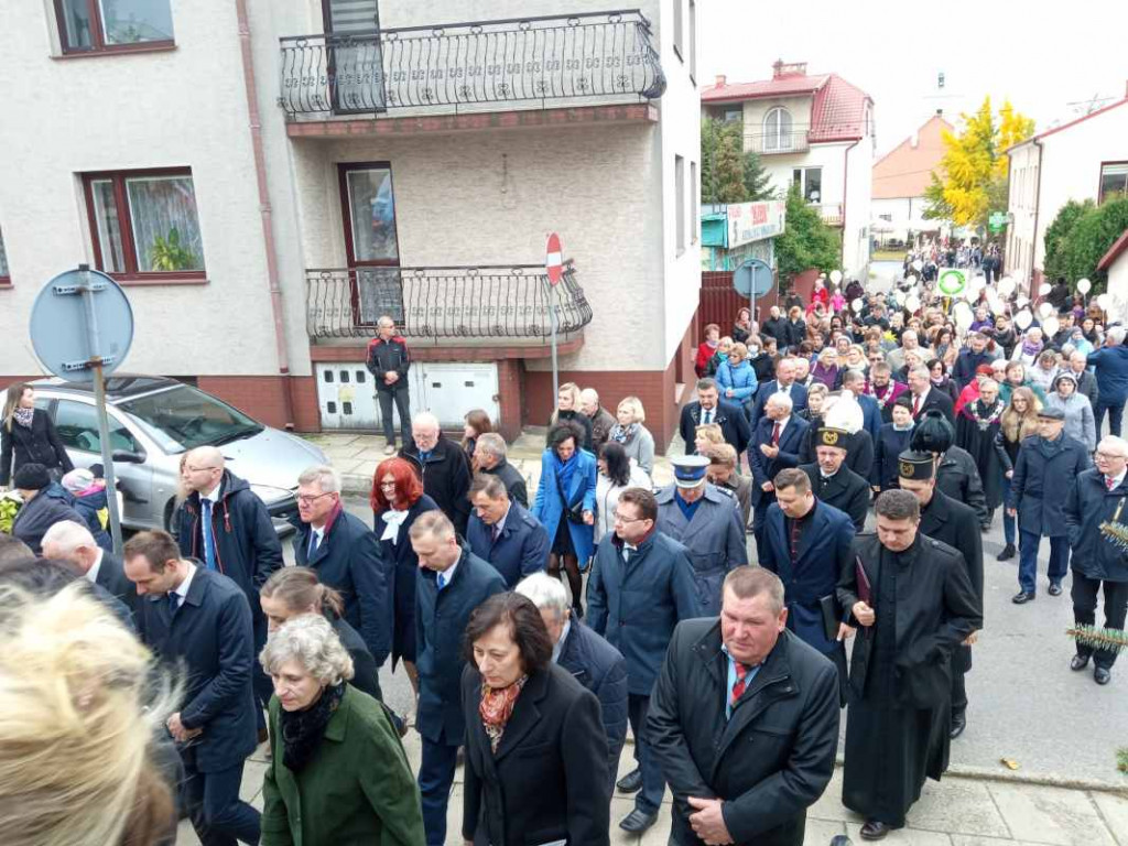 Podniosła uroczystość w Staszowie. Jan Paweł II został patronem miasta [zdjęcia]