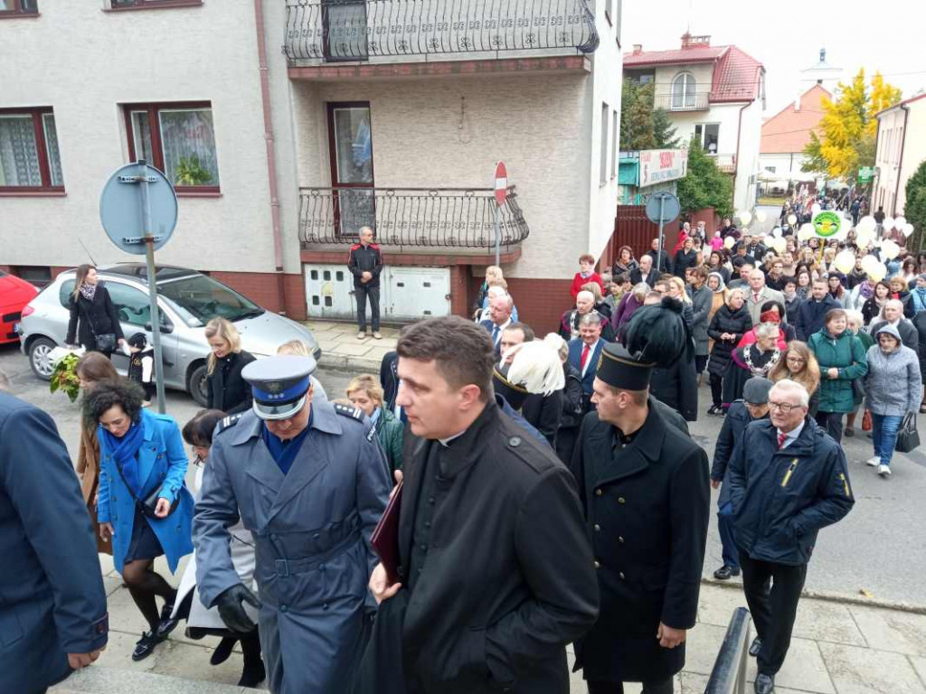 Podniosła uroczystość w Staszowie. Jan Paweł II został patronem miasta [zdjęcia]