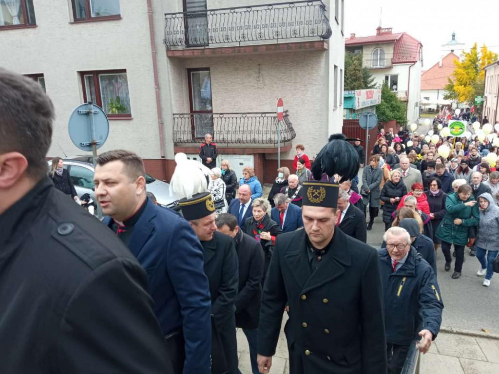 Podniosła uroczystość w Staszowie. Jan Paweł II został patronem miasta [zdjęcia]