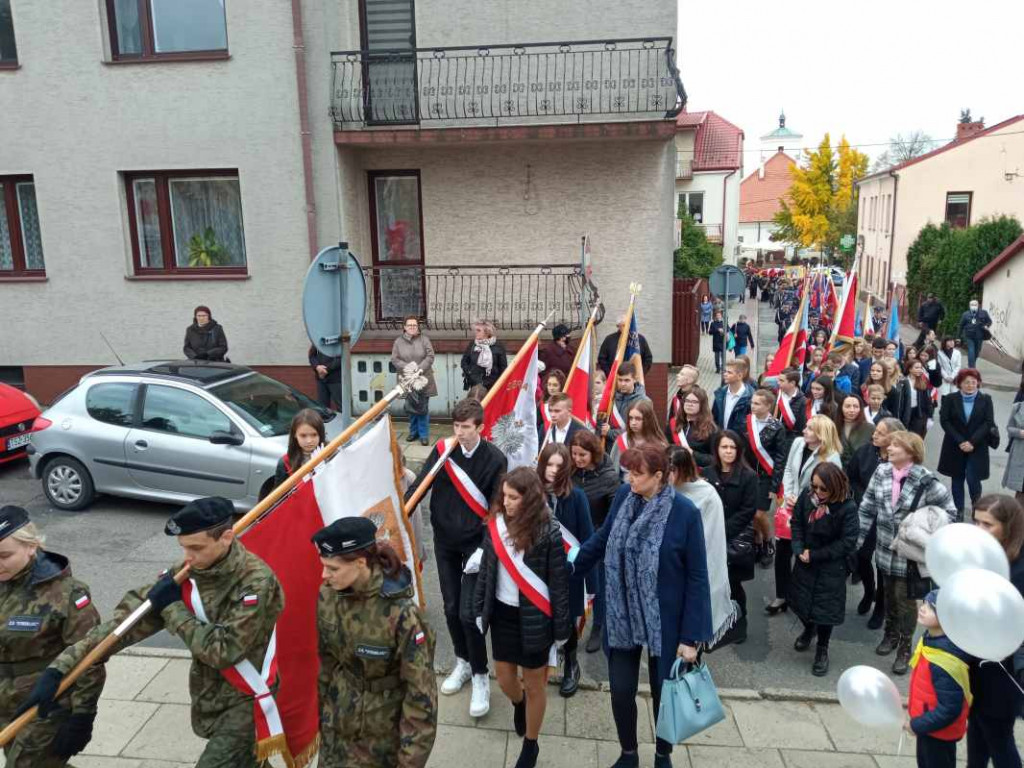 Podniosła uroczystość w Staszowie. Jan Paweł II został patronem miasta [zdjęcia]