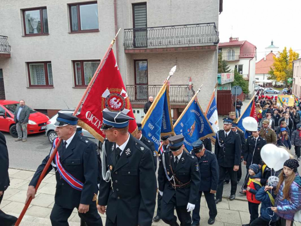 Podniosła uroczystość w Staszowie. Jan Paweł II został patronem miasta [zdjęcia]