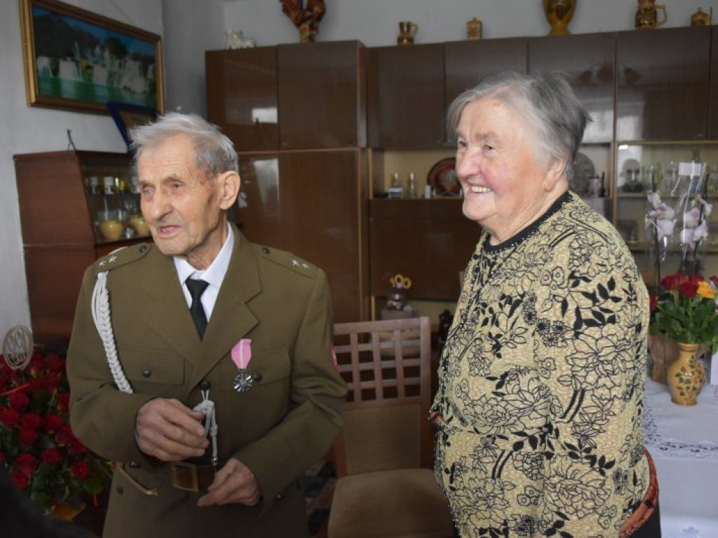 100. urodziny Władysława Harimskiego z gminy Klimontów [zdjęcia]