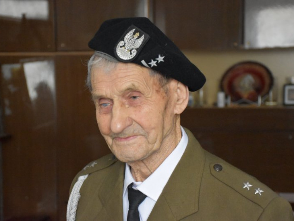 100. urodziny Władysława Harimskiego z gminy Klimontów [zdjęcia]