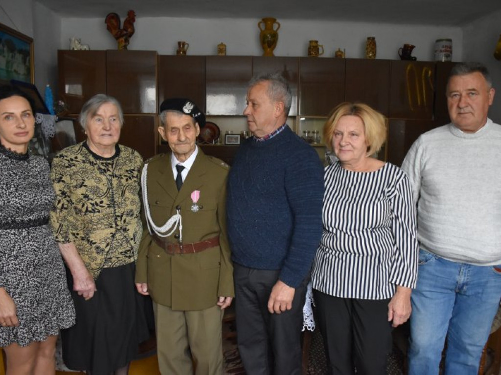 100. urodziny Władysława Harimskiego z gminy Klimontów [zdjęcia]