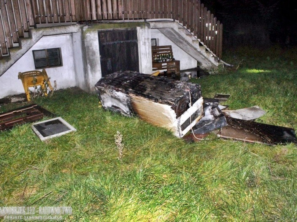 Nocny pożar domu w Skopaniu [zdjęcia]