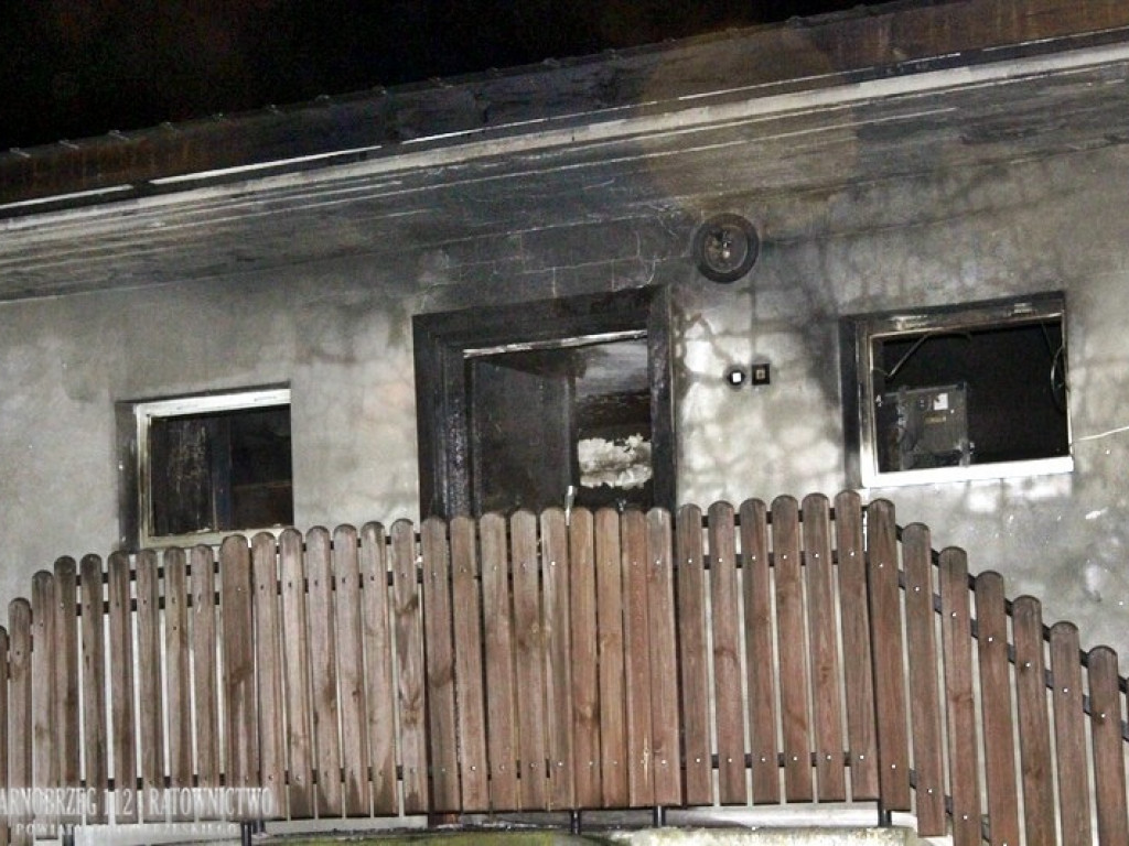 Nocny pożar domu w Skopaniu [zdjęcia]