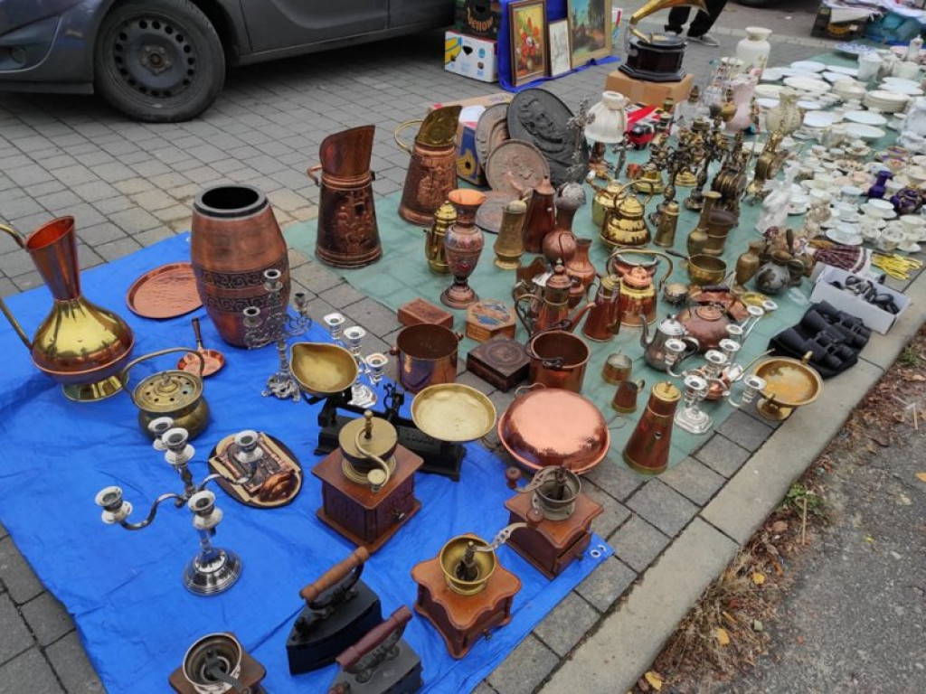 Tłumy na Pchlim Targu w Tarnobrzegu [zdjęcia]