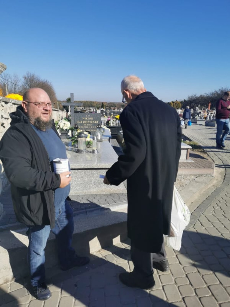 Trwa jubileuszowa kwesta w Szydłowie. Dziś trzeci dzień zbiórki [zdjęcia]