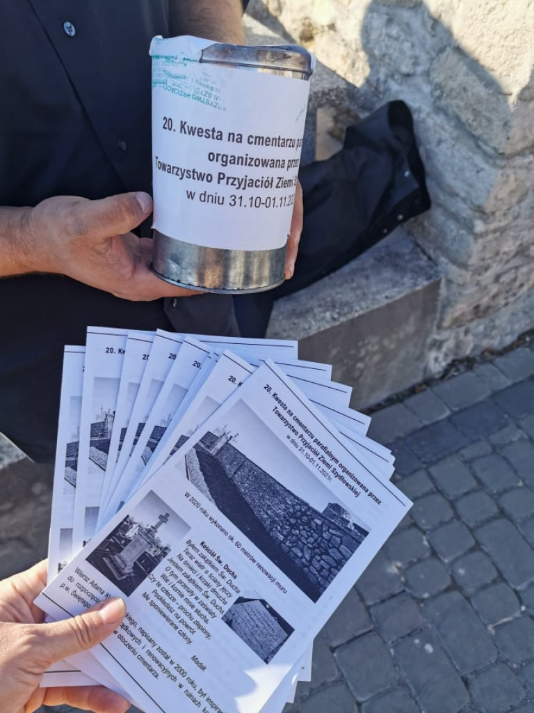 Trwa jubileuszowa kwesta w Szydłowie. Dziś trzeci dzień zbiórki [zdjęcia]