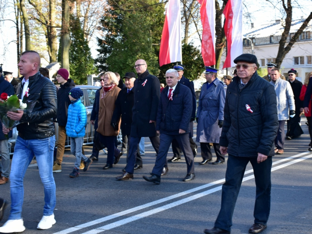Sandomierz. Obchody Narodowego Święta Niepodległości. W przemówieniach nawiązania do obecnej sytuacji w kraju [zdjęcia]