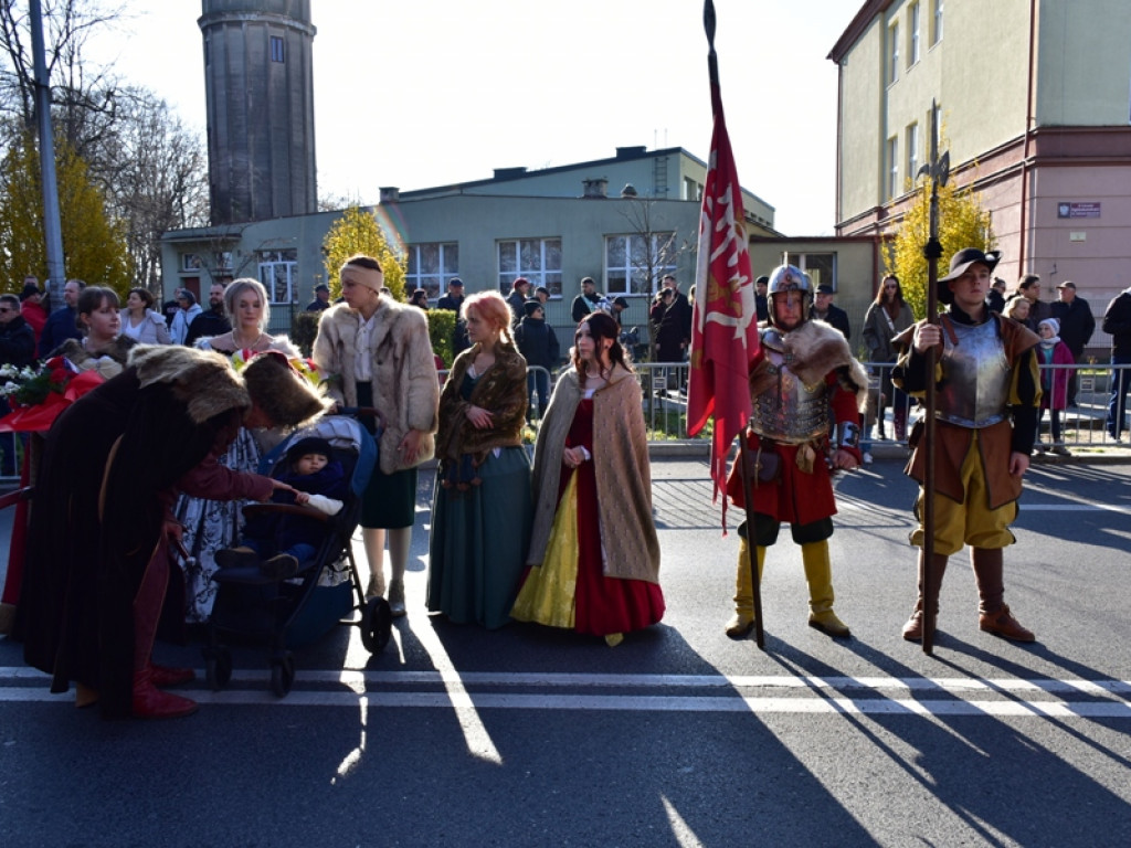 Sandomierz. Obchody Narodowego Święta Niepodległości. W przemówieniach nawiązania do obecnej sytuacji w kraju [zdjęcia]