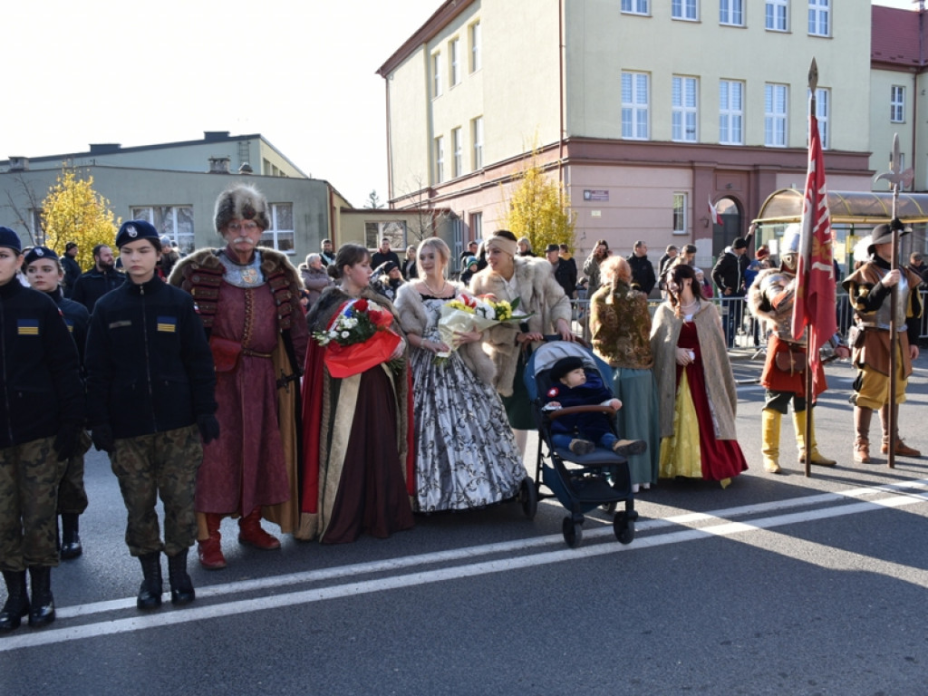 Sandomierz. Obchody Narodowego Święta Niepodległości. W przemówieniach nawiązania do obecnej sytuacji w kraju [zdjęcia]