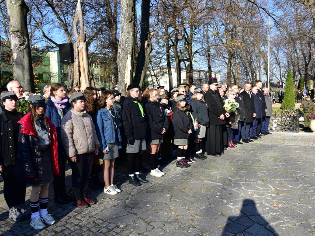 Sandomierz. Obchody Narodowego Święta Niepodległości. W przemówieniach nawiązania do obecnej sytuacji w kraju [zdjęcia]