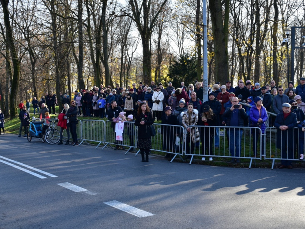 Sandomierz. Obchody Narodowego Święta Niepodległości. W przemówieniach nawiązania do obecnej sytuacji w kraju [zdjęcia]