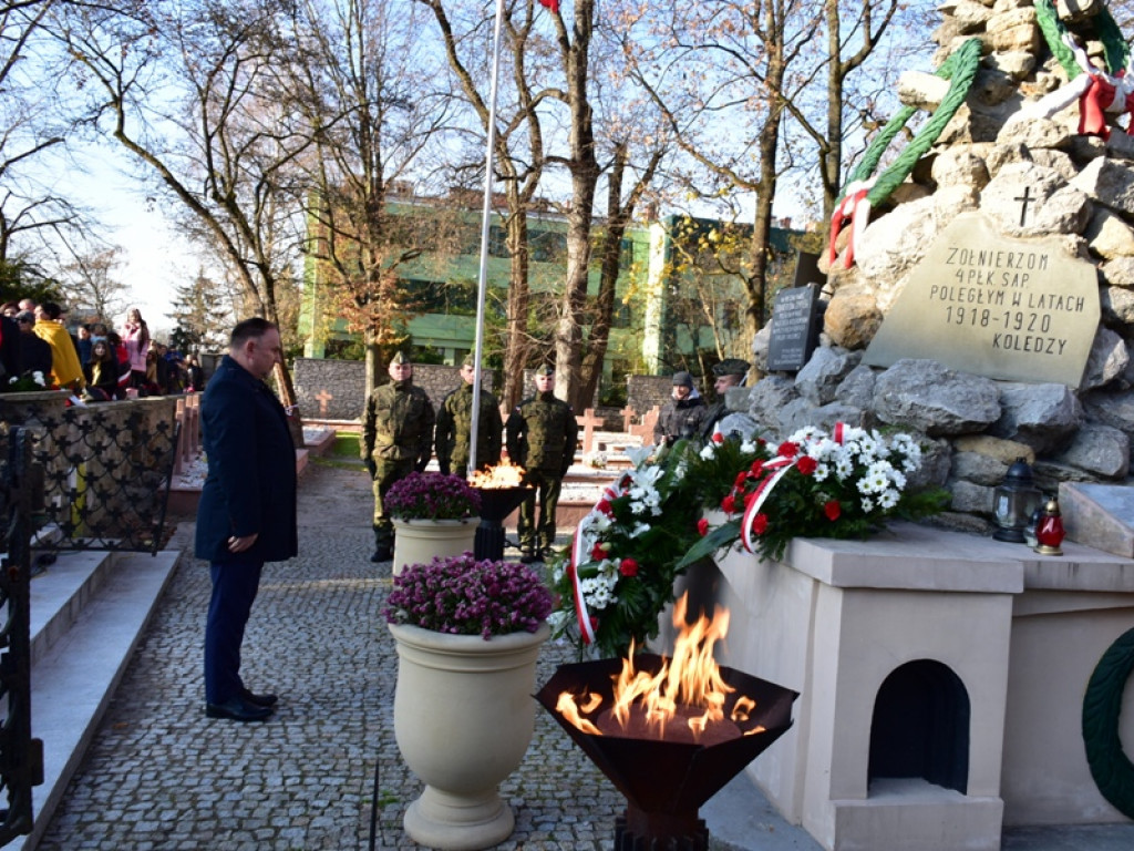 Sandomierz. Obchody Narodowego Święta Niepodległości. W przemówieniach nawiązania do obecnej sytuacji w kraju [zdjęcia]
