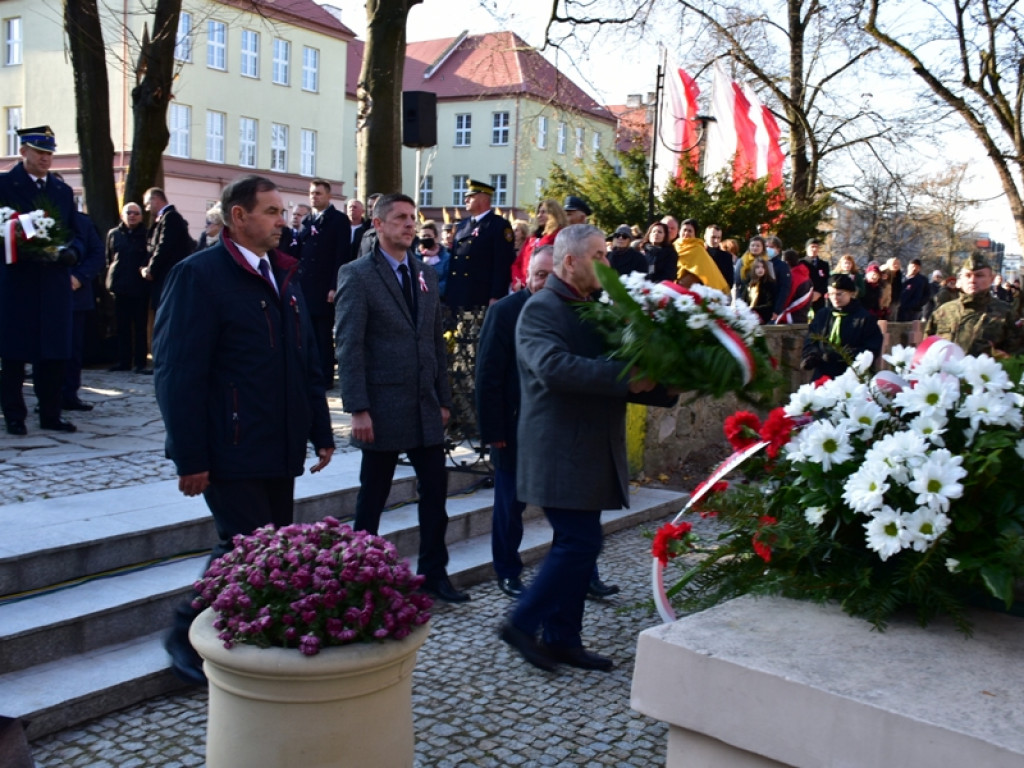 Sandomierz. Obchody Narodowego Święta Niepodległości. W przemówieniach nawiązania do obecnej sytuacji w kraju [zdjęcia]