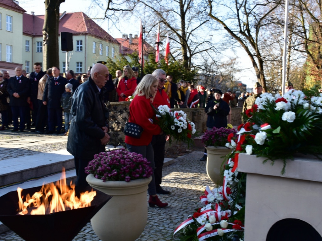 Sandomierz. Obchody Narodowego Święta Niepodległości. W przemówieniach nawiązania do obecnej sytuacji w kraju [zdjęcia]
