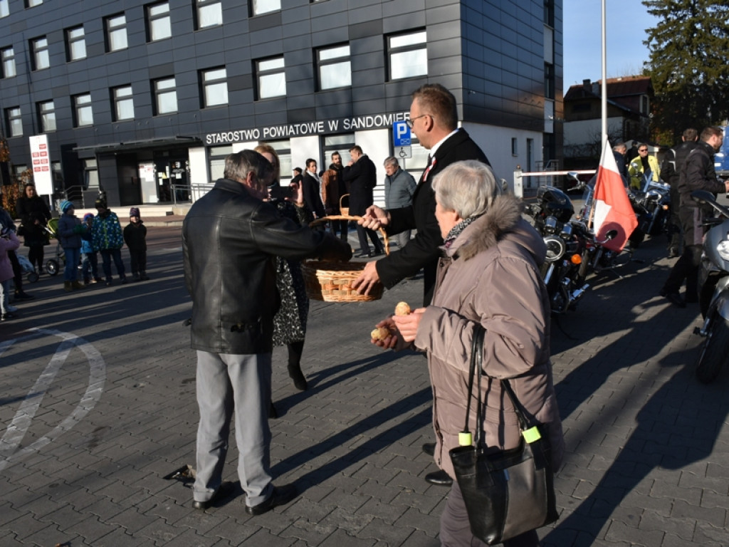 Sandomierz. Obchody Narodowego Święta Niepodległości. W przemówieniach nawiązania do obecnej sytuacji w kraju [zdjęcia]