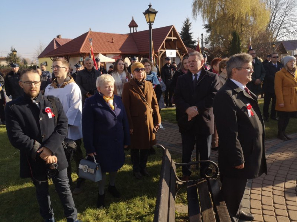 Odsłonięcie Pomnika Orła Piastowskiego w Baranowie Sandomierskim [zdjęcia]