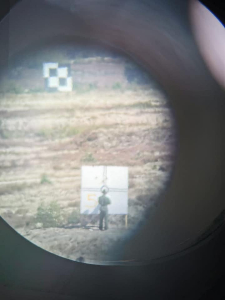 Czołgiści z 1 Warszawskiej Brygady Pancernej ćwiczą na poligonie w Nowej Dębie [zdjęcia]