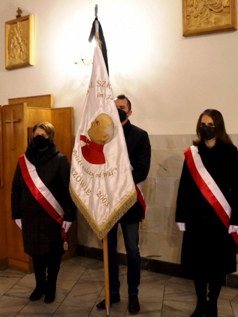 W Staszowie pożegnano zasłużoną nauczycielkę Annę Andrzejczuk [zdjęcia]