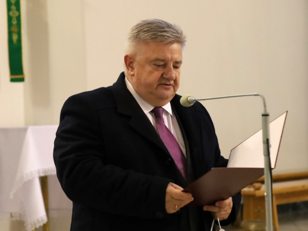 W Staszowie pożegnano zasłużoną nauczycielkę Annę Andrzejczuk [zdjęcia]