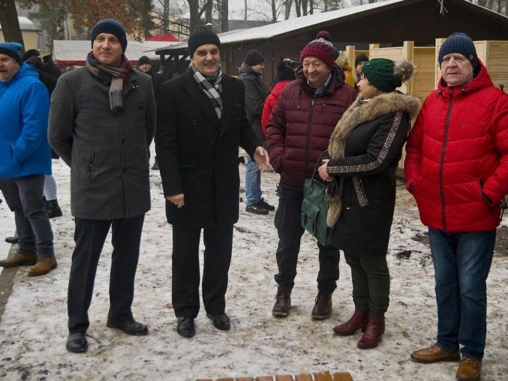 Golejów uroczyście otwarty! Po rewitalizacji wygląda naprawdę imponująco [zdjęcia]