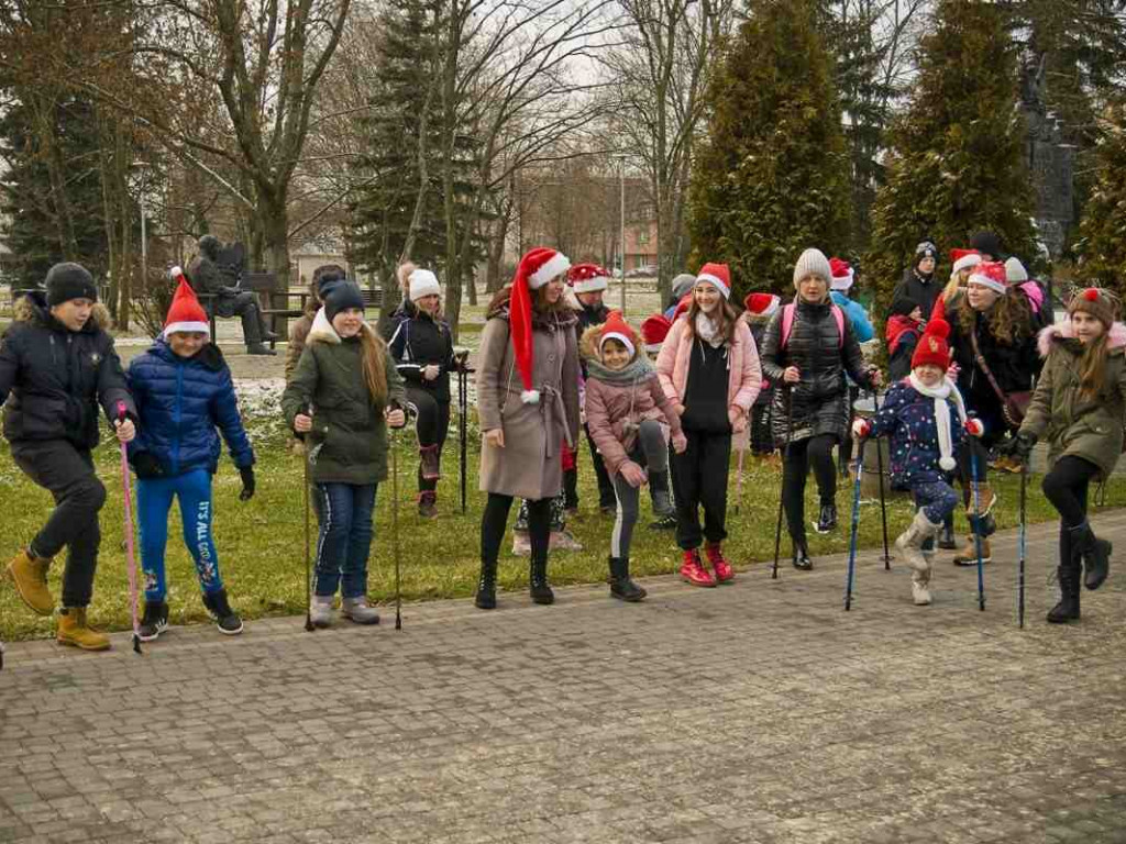 Wędrowali w poszukiwaniu Mikołaja [zdjęcia]