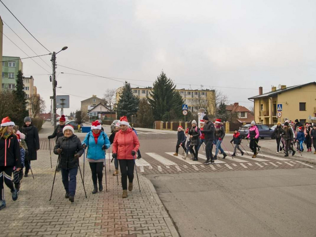 Wędrowali w poszukiwaniu Mikołaja [zdjęcia]