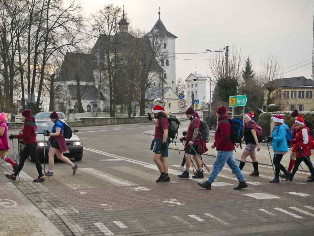 Wędrowali w poszukiwaniu Mikołaja [zdjęcia]
