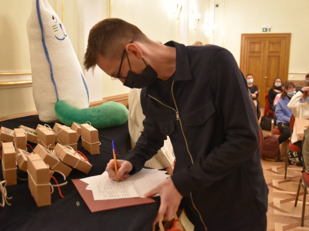 Konkursy Fundacji Serce Lasowiackie rozstrzygnięte. Laureaci odebrali nagrody w Tarnobrzeskim Domu Kultury [zdjęcia]