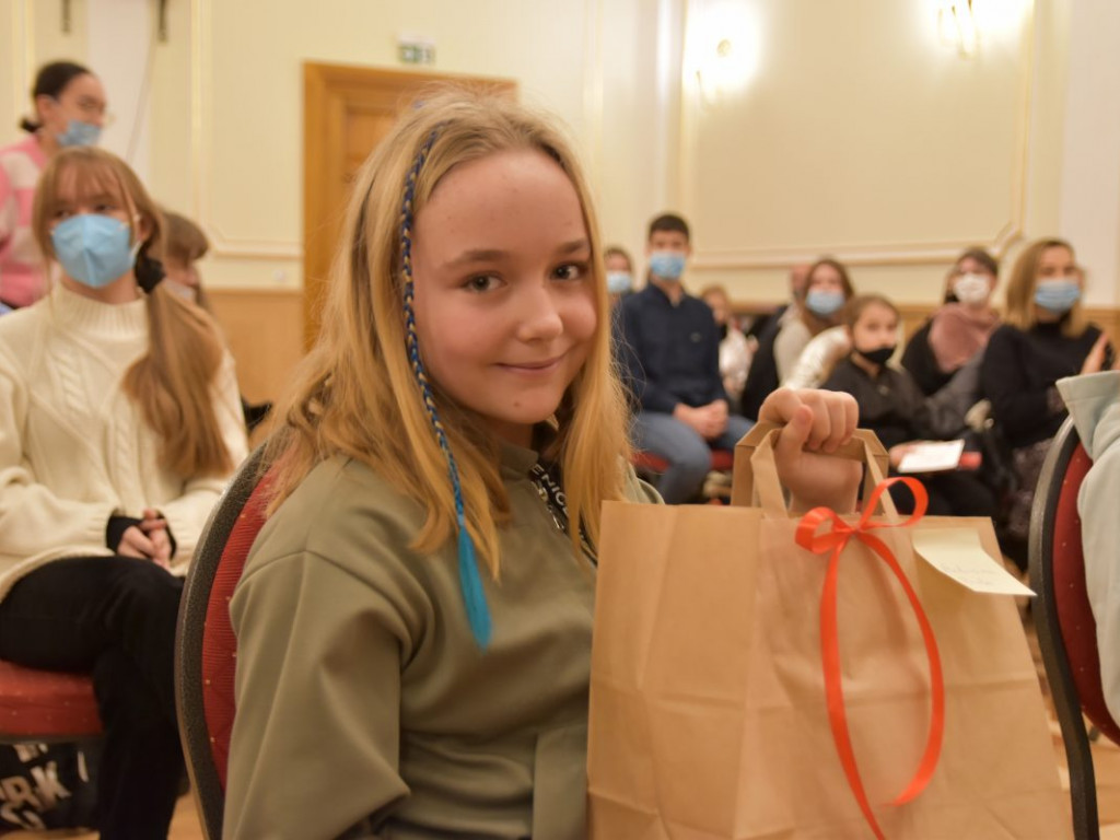 Konkursy Fundacji Serce Lasowiackie rozstrzygnięte. Laureaci odebrali nagrody w Tarnobrzeskim Domu Kultury [zdjęcia]