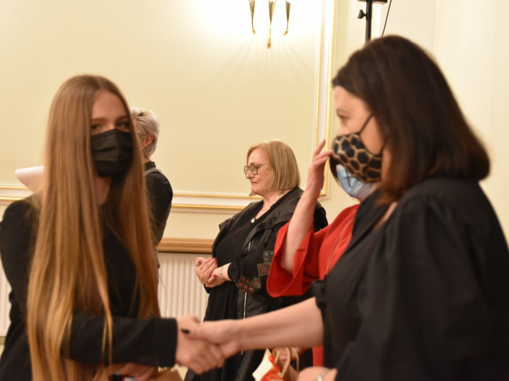 Konkursy Fundacji Serce Lasowiackie rozstrzygnięte. Laureaci odebrali nagrody w Tarnobrzeskim Domu Kultury [zdjęcia]