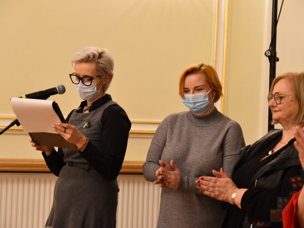 Konkursy Fundacji Serce Lasowiackie rozstrzygnięte. Laureaci odebrali nagrody w Tarnobrzeskim Domu Kultury [zdjęcia]