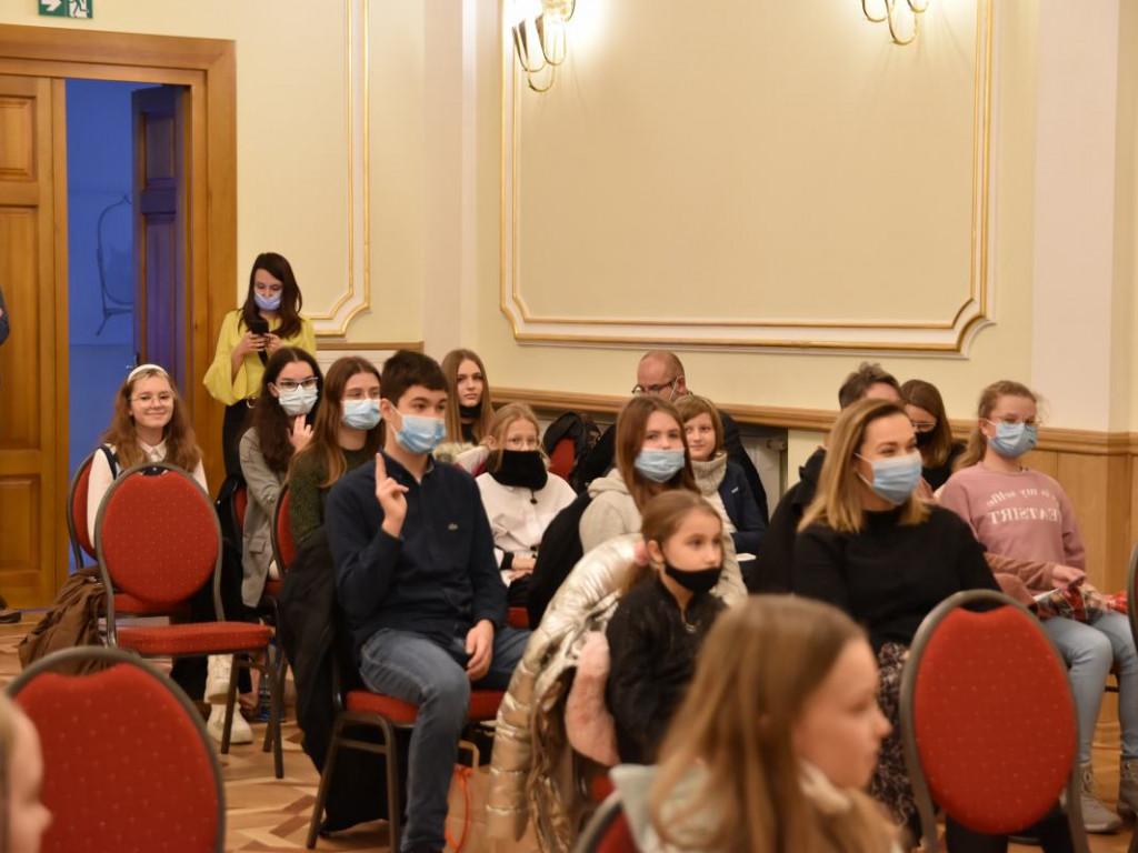 Konkursy Fundacji Serce Lasowiackie rozstrzygnięte. Laureaci odebrali nagrody w Tarnobrzeskim Domu Kultury [zdjęcia]