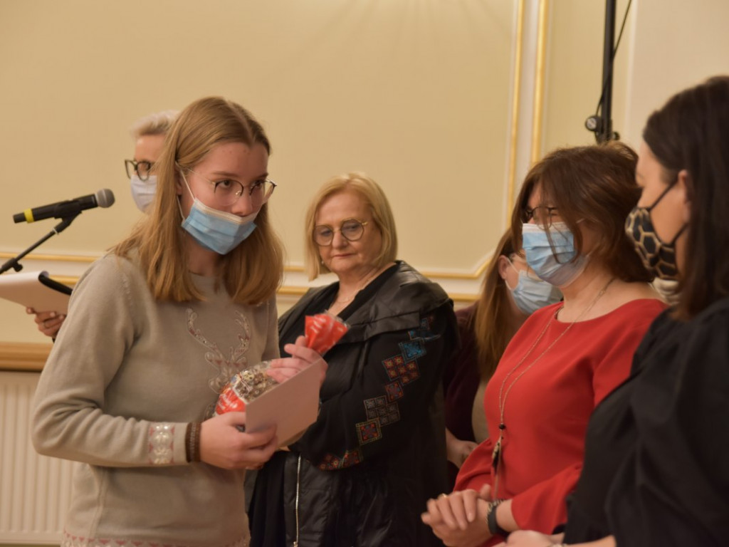 Konkursy Fundacji Serce Lasowiackie rozstrzygnięte. Laureaci odebrali nagrody w Tarnobrzeskim Domu Kultury [zdjęcia]