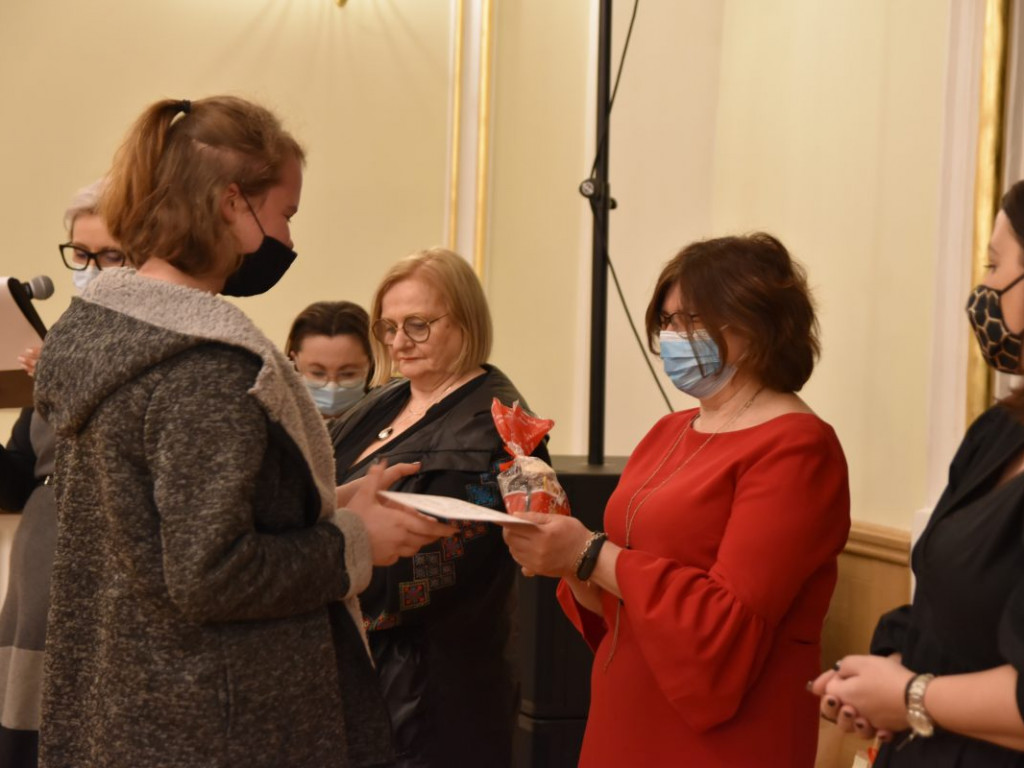 Konkursy Fundacji Serce Lasowiackie rozstrzygnięte. Laureaci odebrali nagrody w Tarnobrzeskim Domu Kultury [zdjęcia]