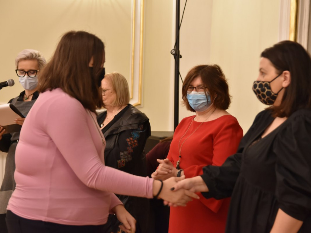 Konkursy Fundacji Serce Lasowiackie rozstrzygnięte. Laureaci odebrali nagrody w Tarnobrzeskim Domu Kultury [zdjęcia]