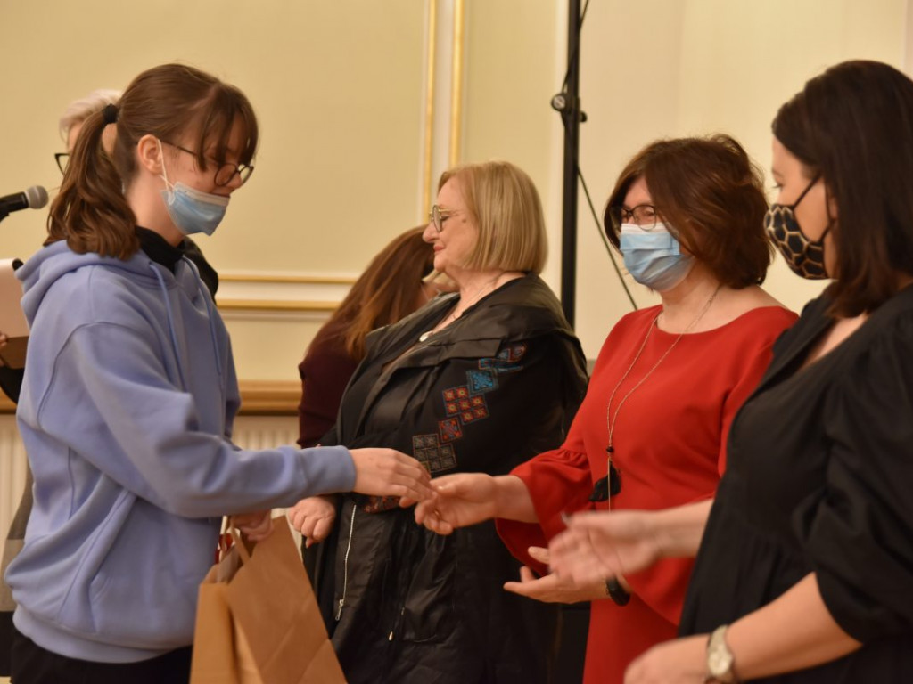 Konkursy Fundacji Serce Lasowiackie rozstrzygnięte. Laureaci odebrali nagrody w Tarnobrzeskim Domu Kultury [zdjęcia]