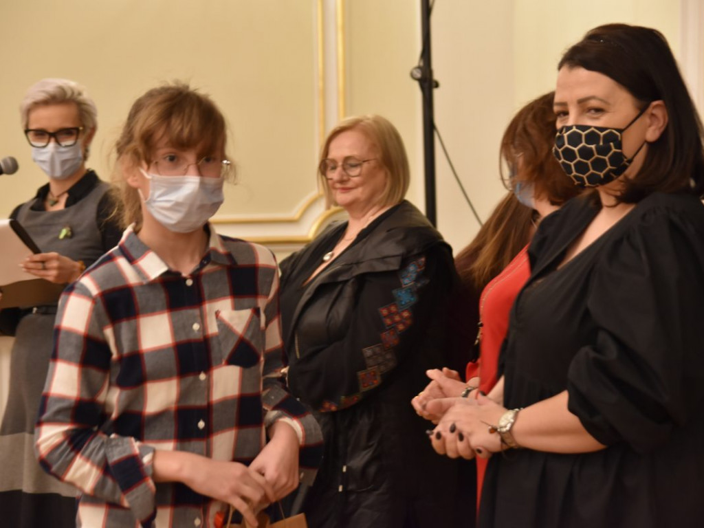 Konkursy Fundacji Serce Lasowiackie rozstrzygnięte. Laureaci odebrali nagrody w Tarnobrzeskim Domu Kultury [zdjęcia]